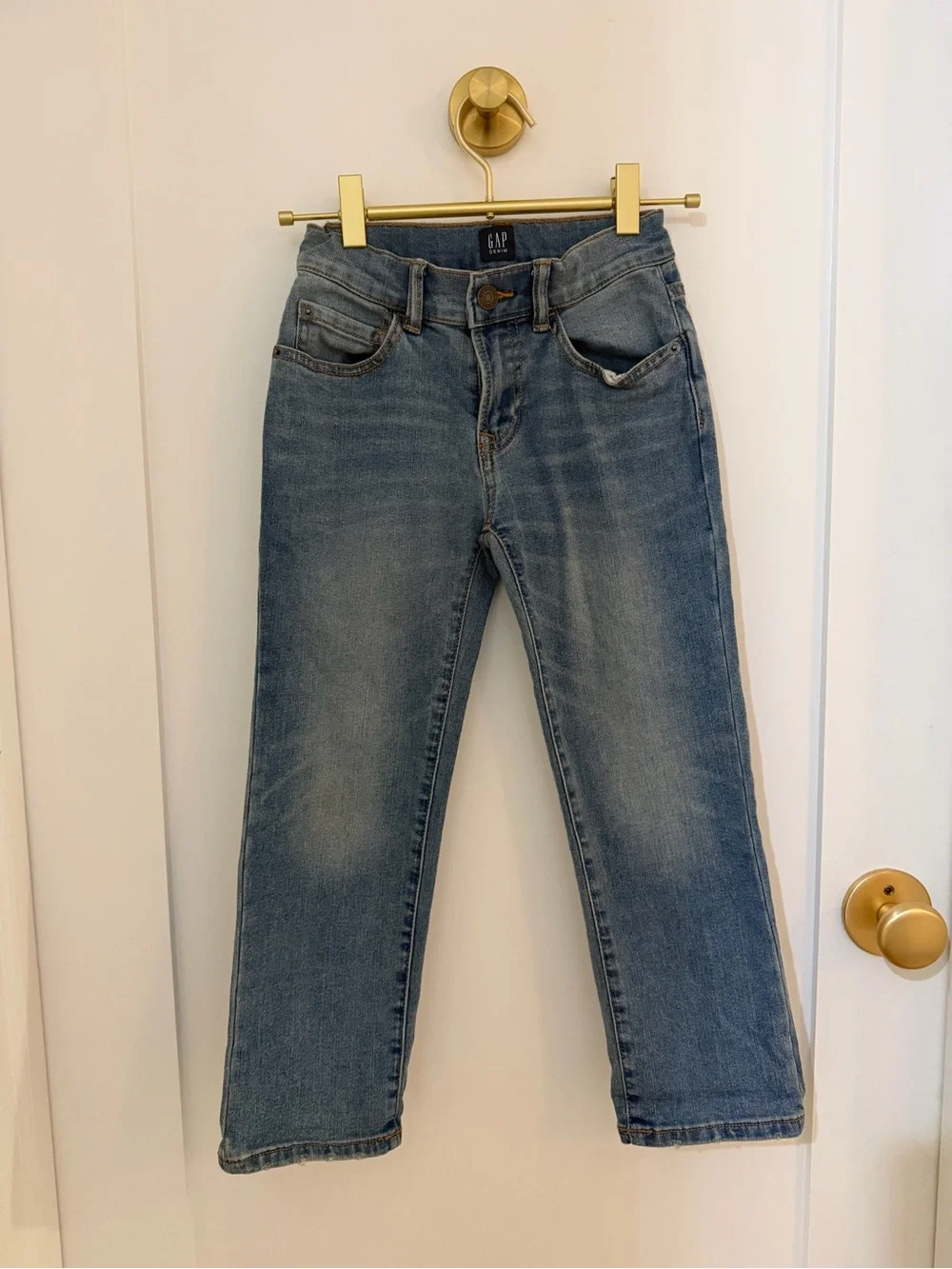 GAP straight leg